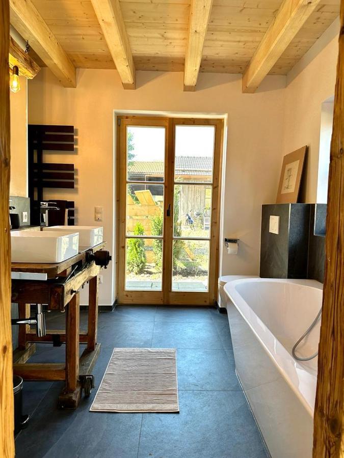 Die Zwei Chalets Am Tegernsee "S' Gloane" & "S' Grosse" Rotta Exterior foto